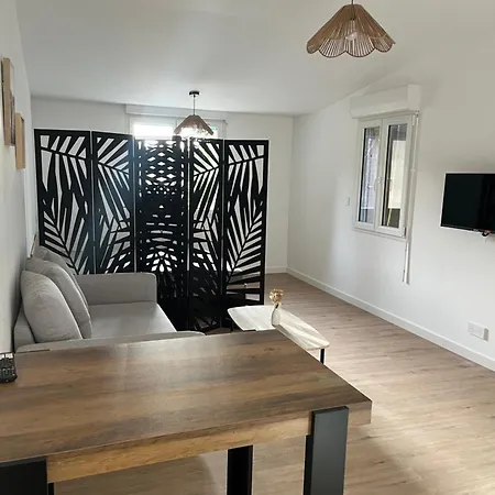 Refait A Neuf Apartment Villeneuve-la-Comptal
