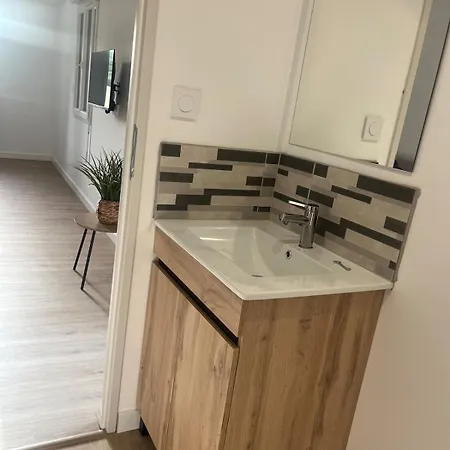 Refait A Neuf Apartment Villeneuve-la-Comptal